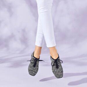 Vivaia Evelyn Wool Square-Toe Loafers Black white Sustainable Washable size 40 9